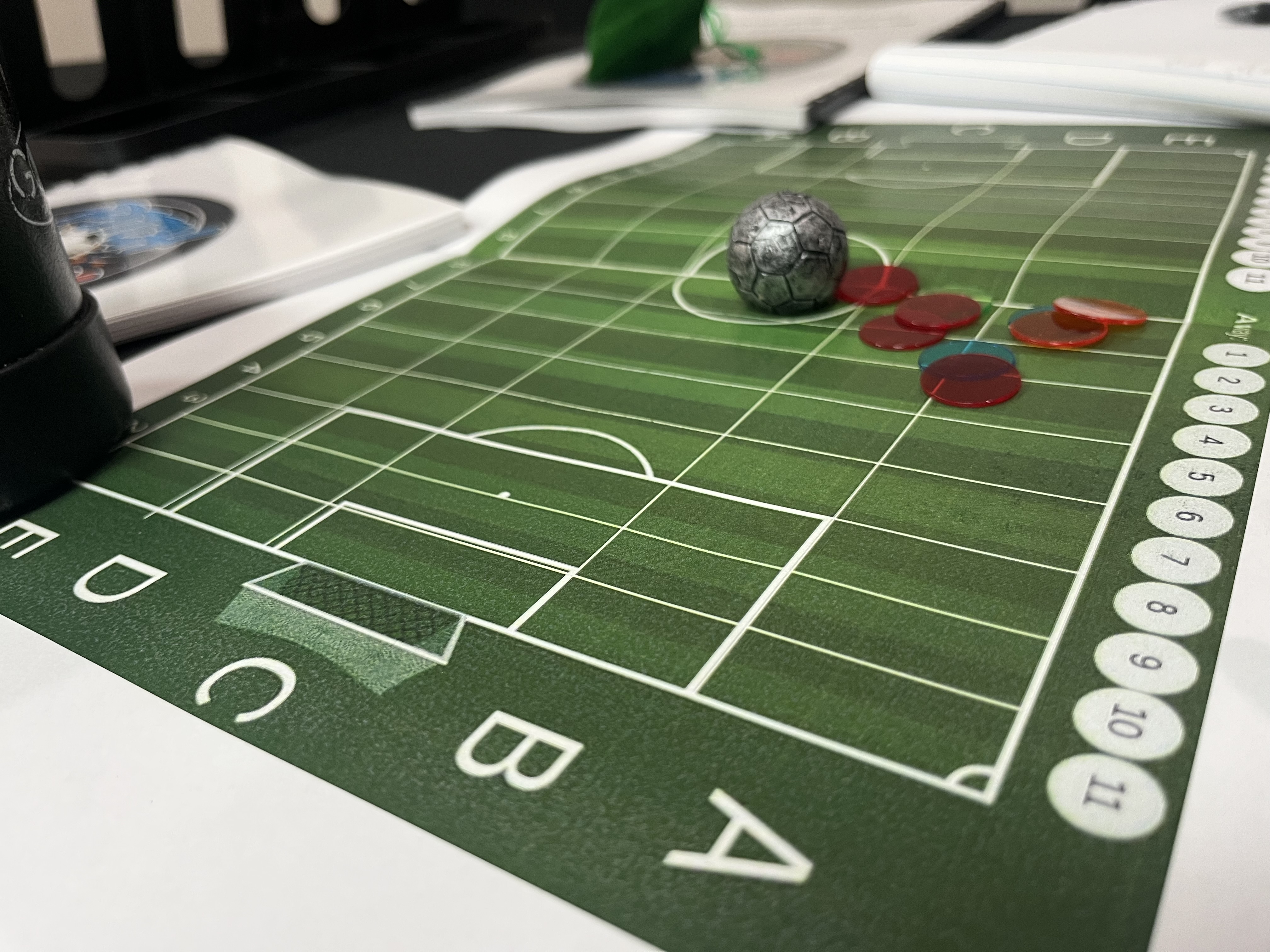 Pitch Invasion gameplay